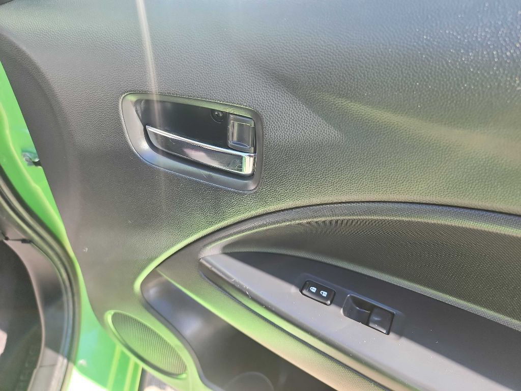 2014 Mitsubishi Mirage Image 25