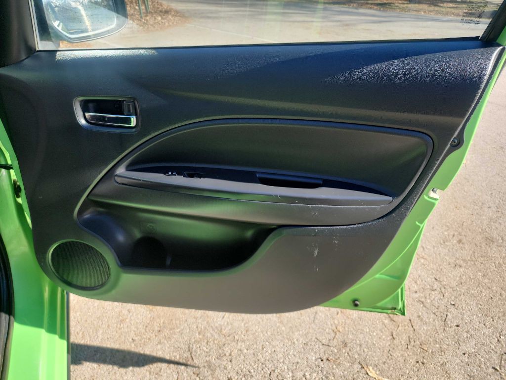 2014 Mitsubishi Mirage Image 27