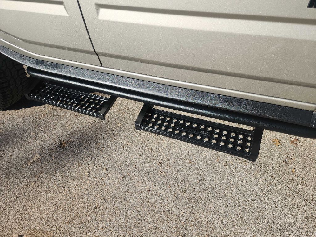 2005 HUMMER H2 Image 12