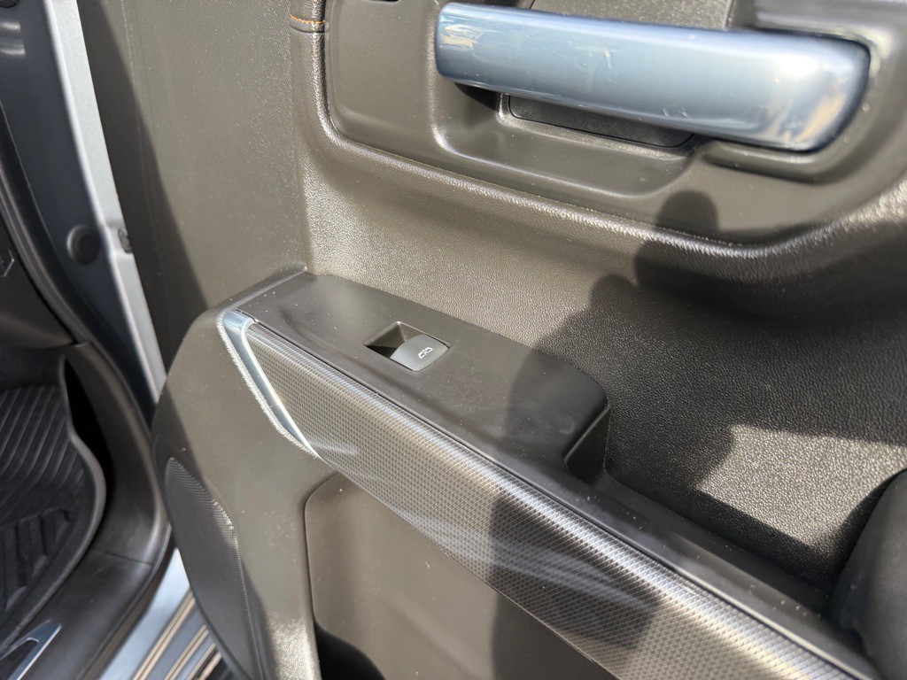 2021 GMC Sierra Image 28