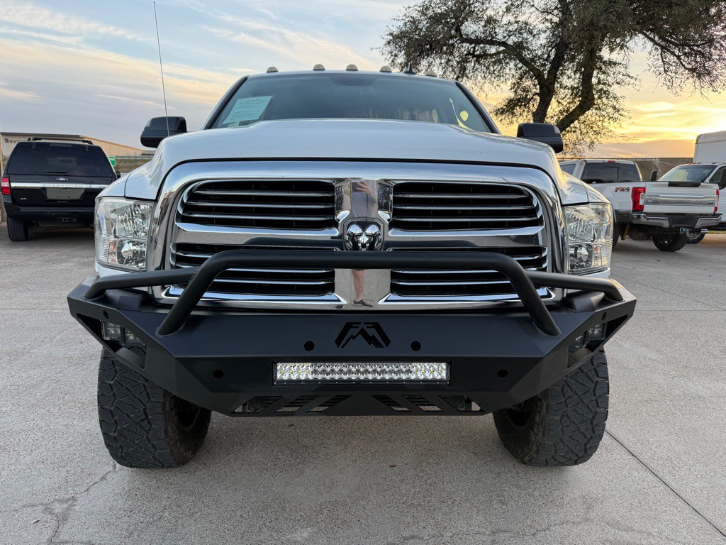 2017 RAM 3500 Image 2