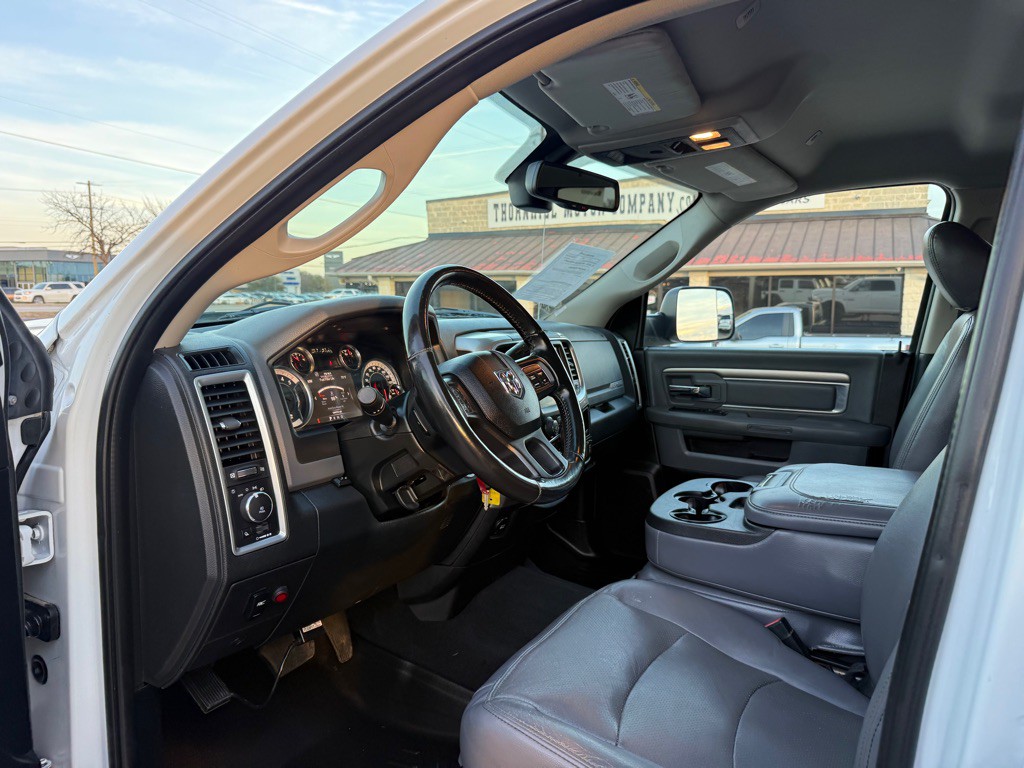 2017 RAM 3500 Image 18