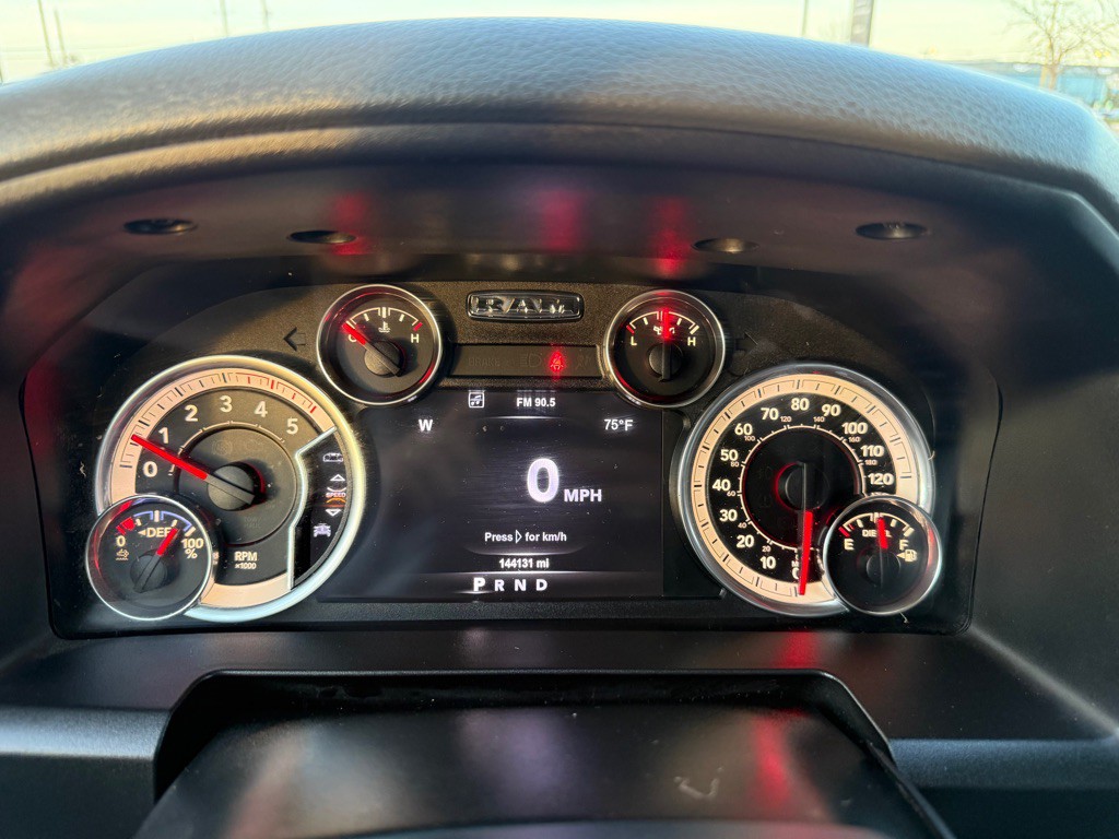 2017 RAM 3500 Image 28