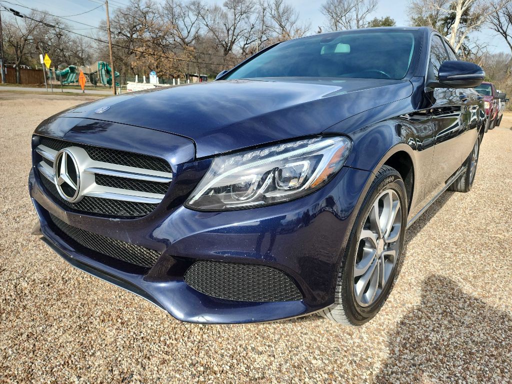 2016 Mercedes-Benz C-Class Image 3