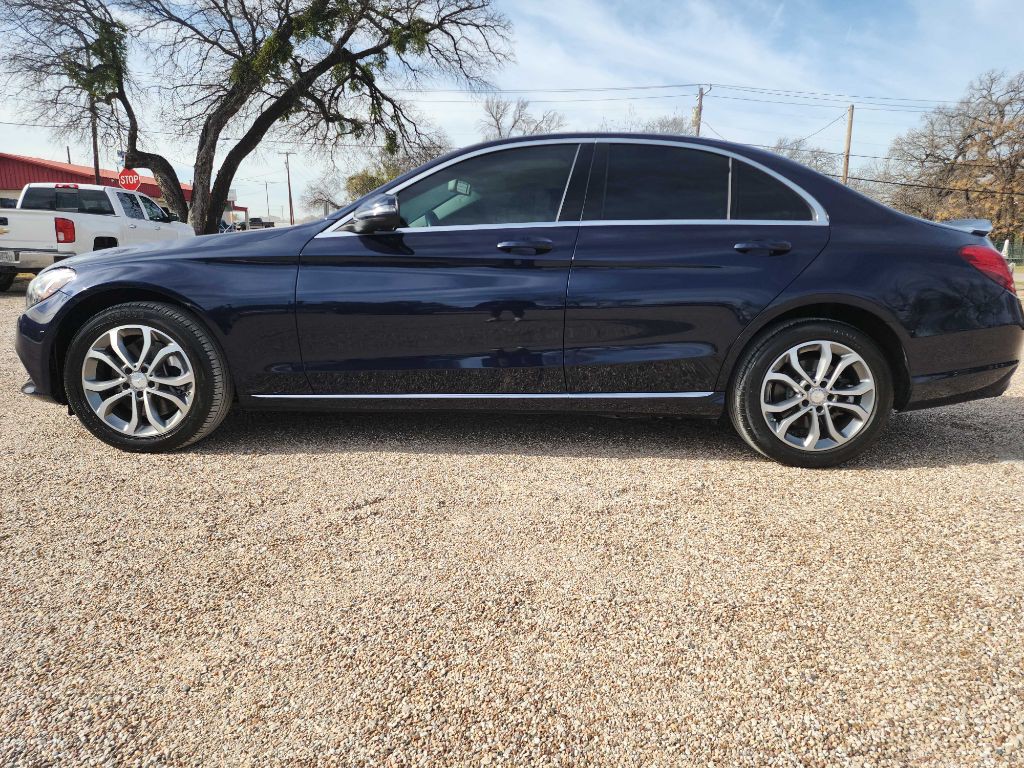 2016 Mercedes-Benz C-Class Image 4