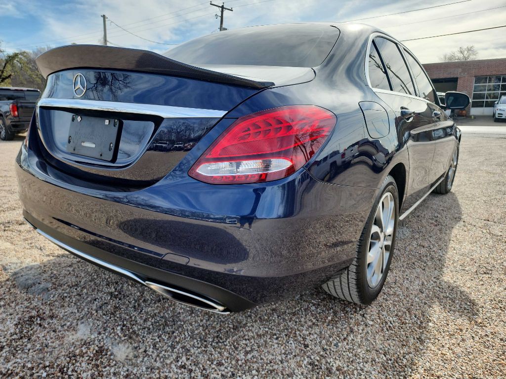 2016 Mercedes-Benz C-Class Image 7