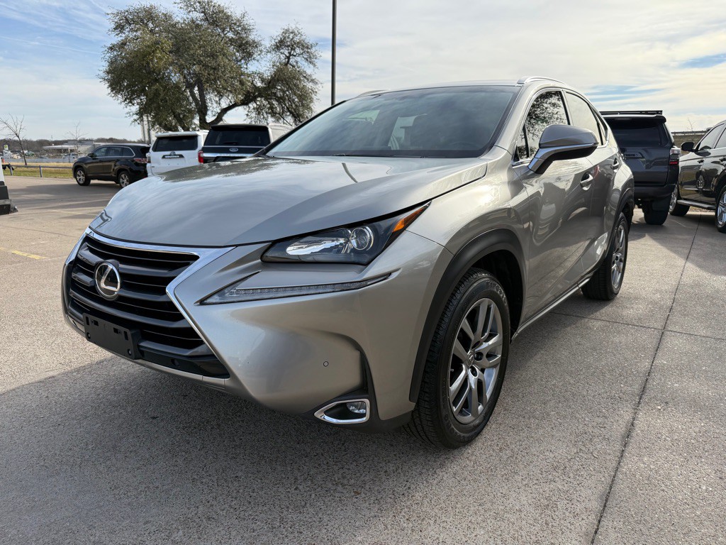 2015 Lexus NX Image 3