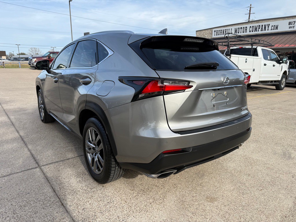 2015 Lexus NX Image 5