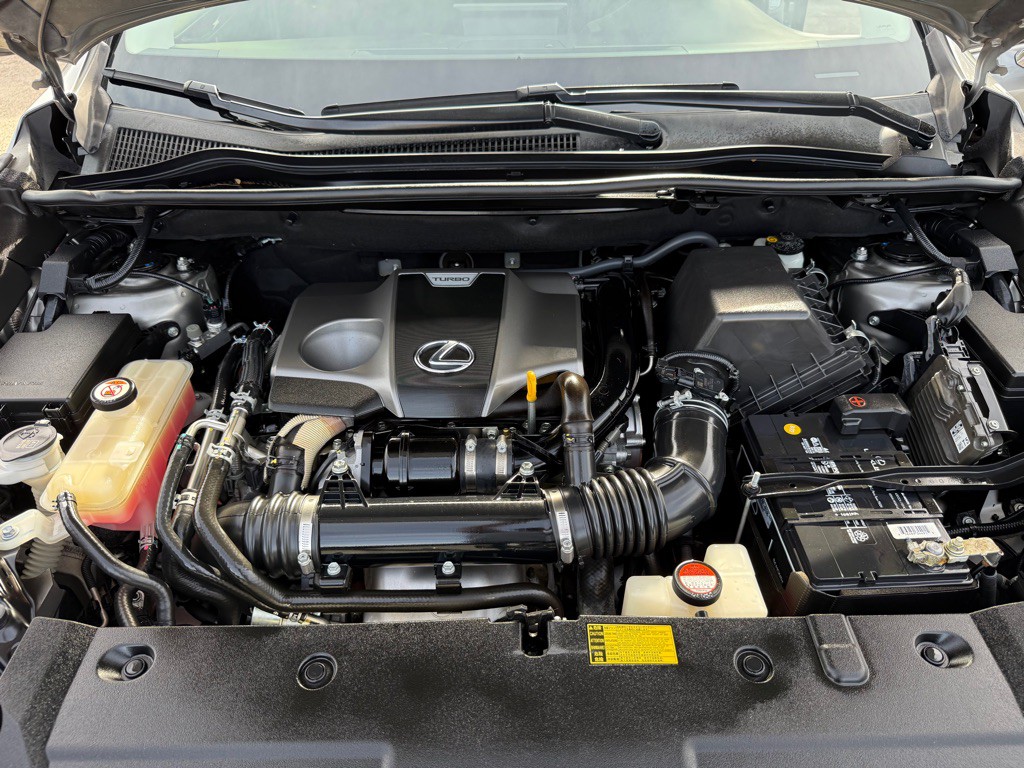 2015 Lexus NX Image 34