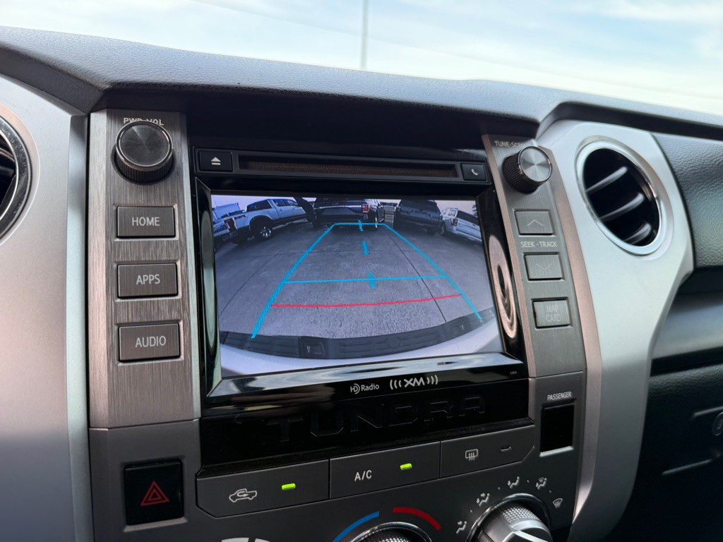 2015 Toyota Tundra Image 35