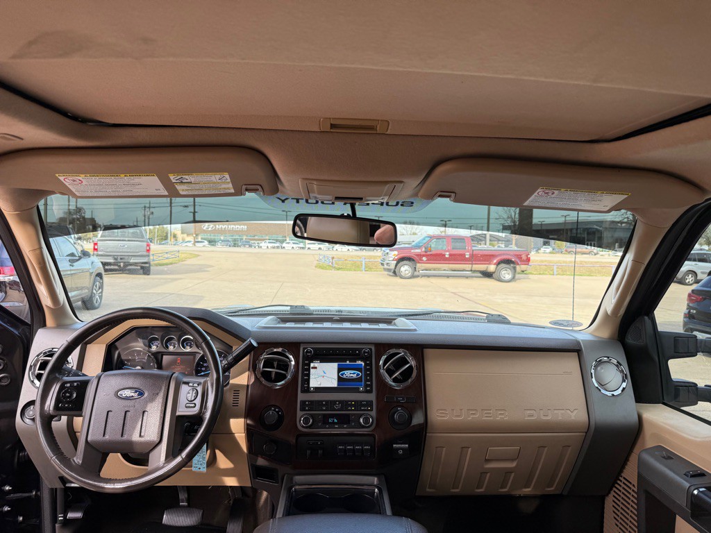 2012 Ford F-350 Image 24