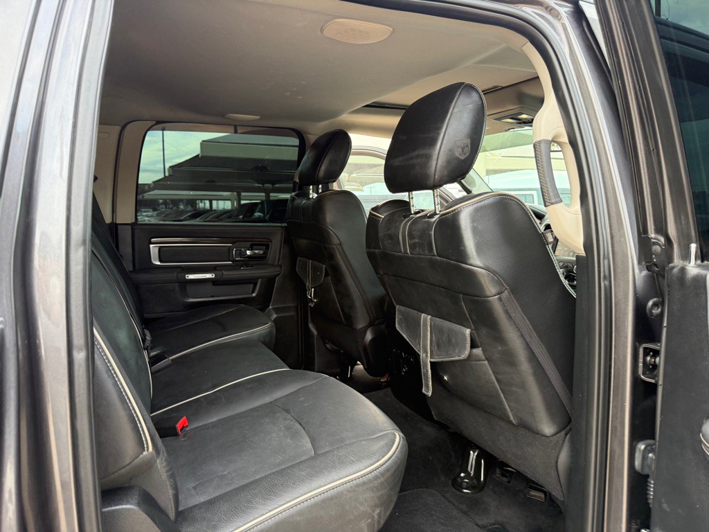 2014 RAM 2500 Image 18