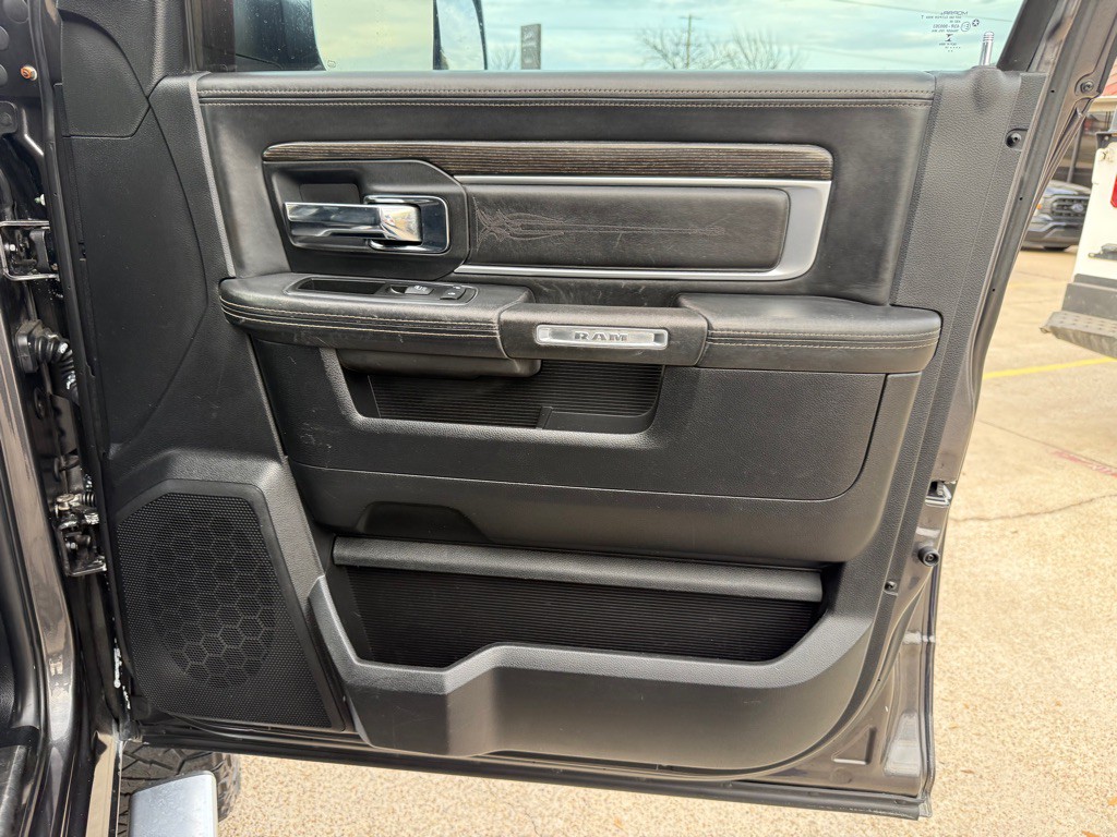 2014 RAM 2500 Image 27