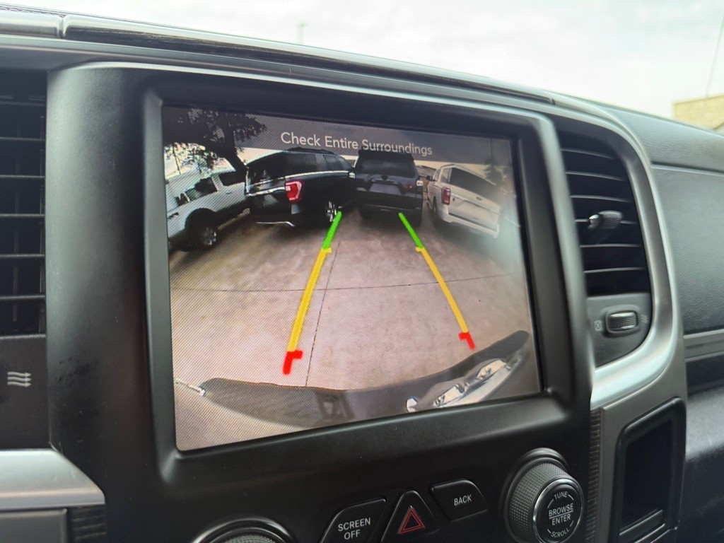 2014 RAM 2500 Image 36