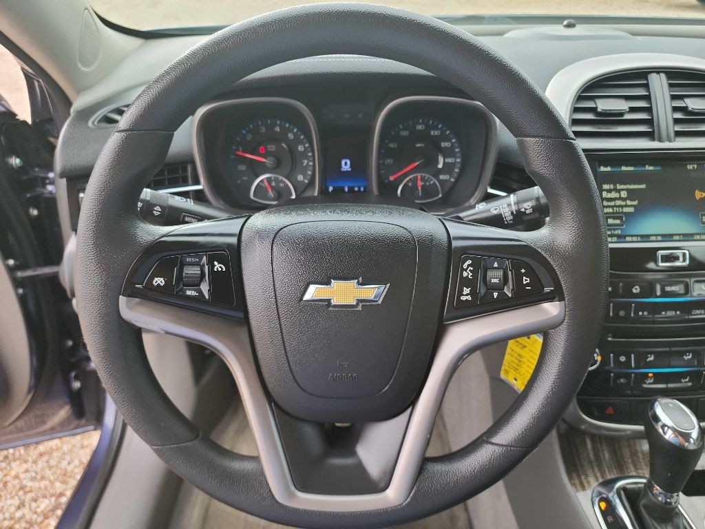 2015 Chevrolet Malibu Image 14