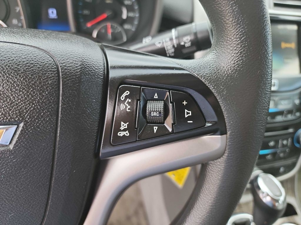 2015 Chevrolet Malibu Image 16