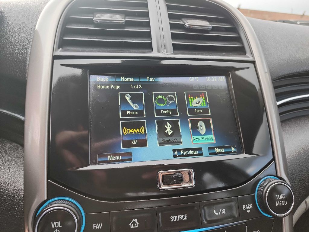 2015 Chevrolet Malibu Image 21