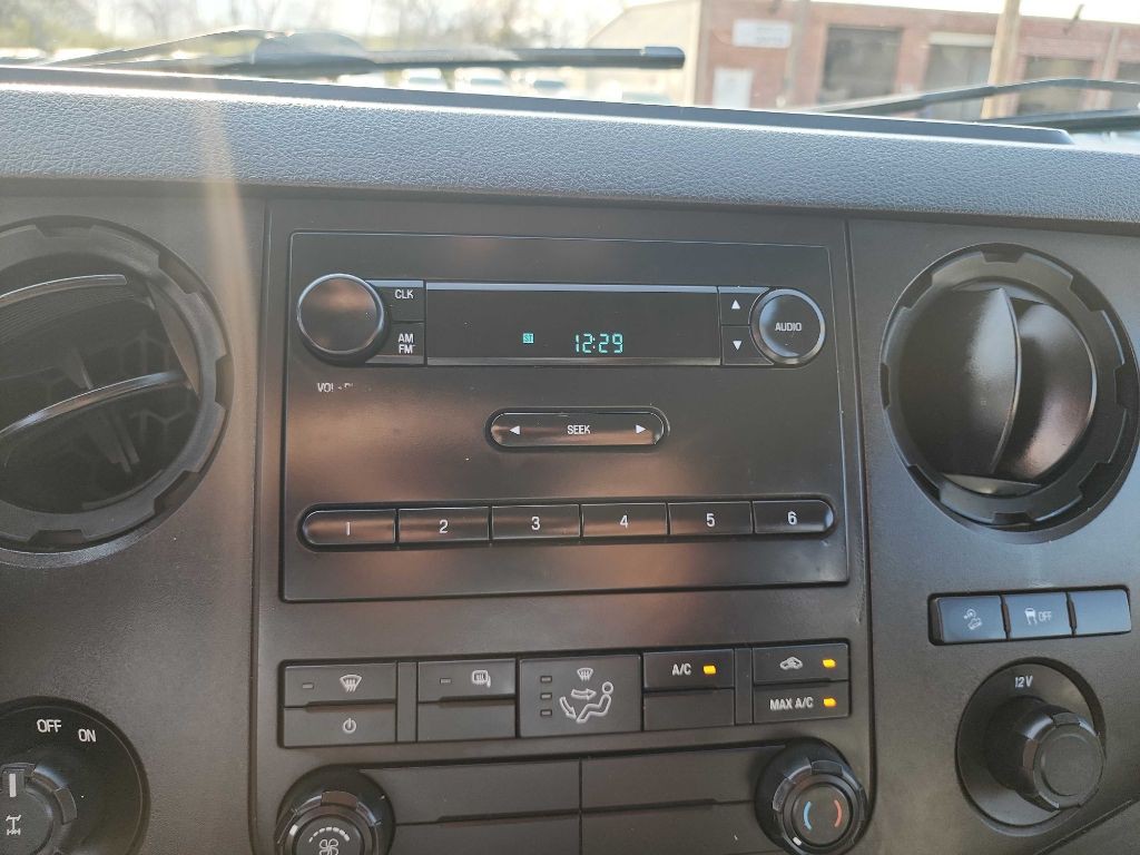 2016 Ford F-250 Image 24