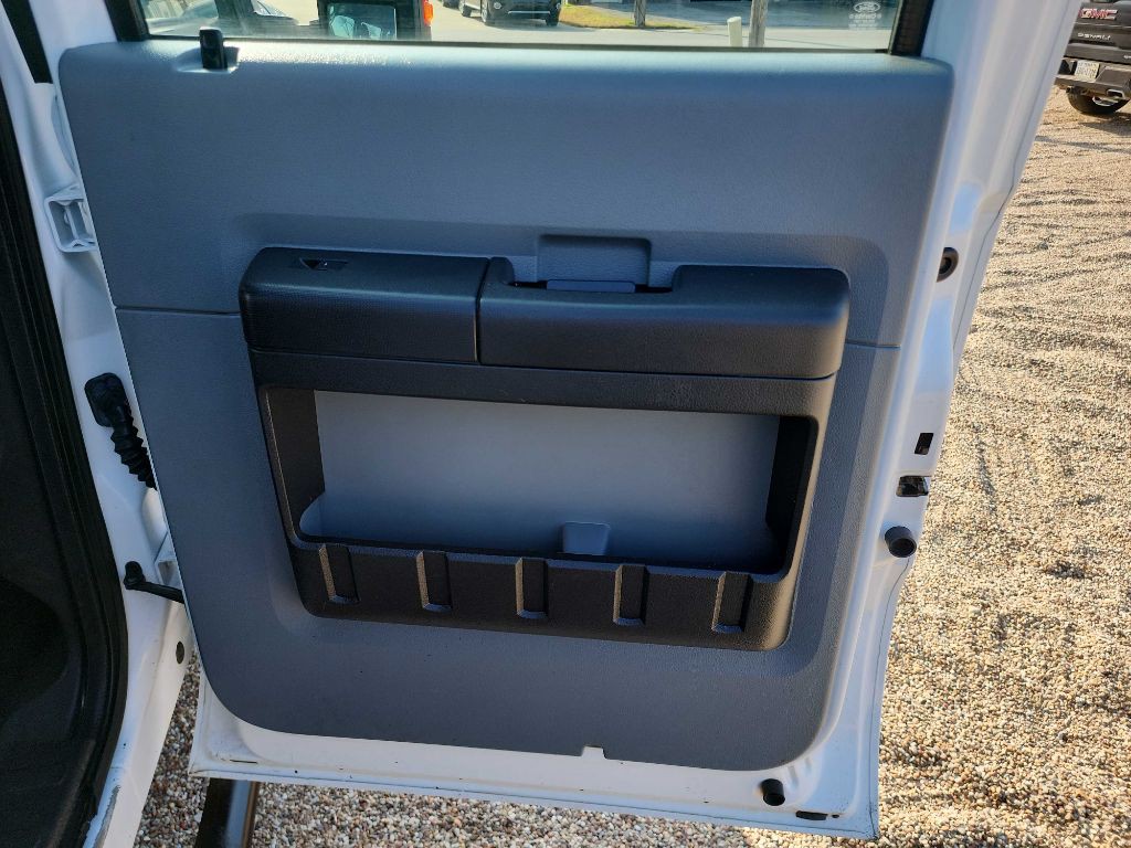 2016 Ford F-250 Image 28