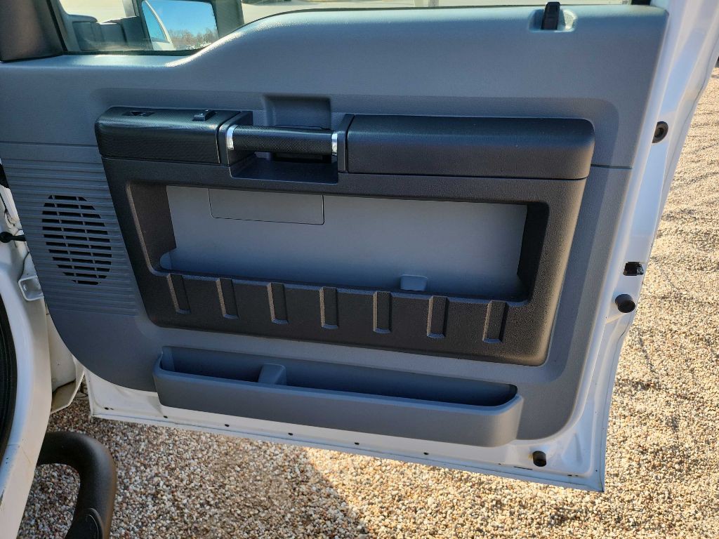 2016 Ford F-250 Image 31
