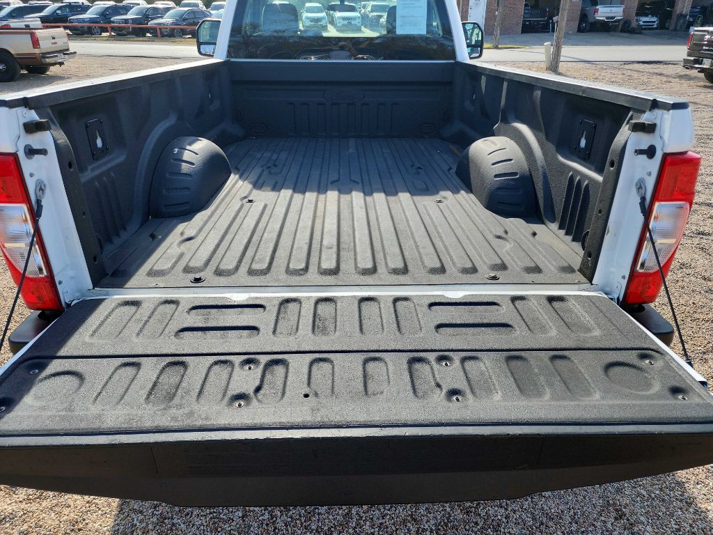 2021 Ford F-250 Image 11