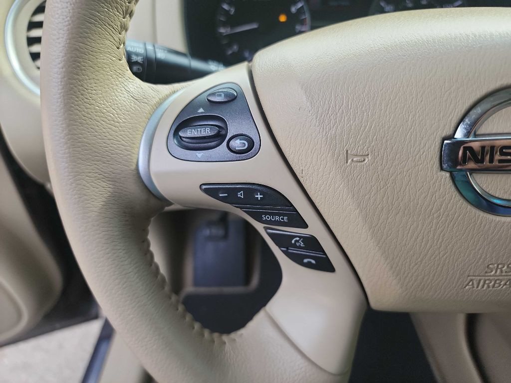 2014 Nissan Pathfinder Image 20
