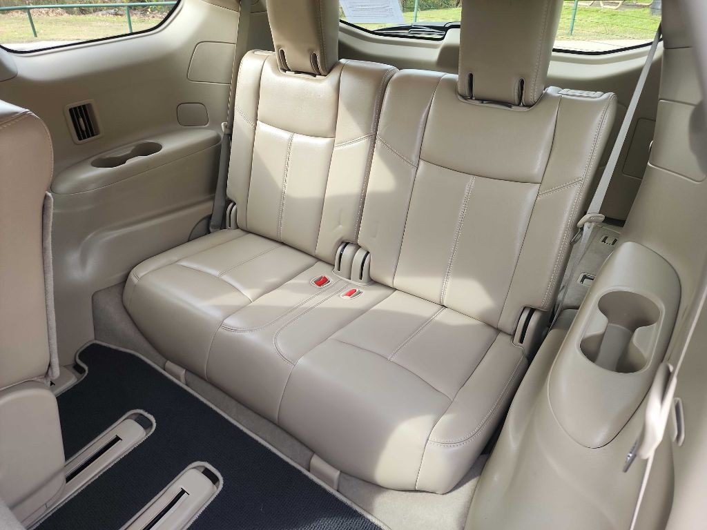 2014 Nissan Pathfinder Image 32