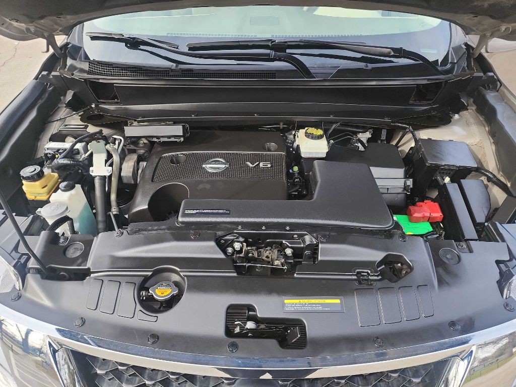 2014 Nissan Pathfinder Image 39