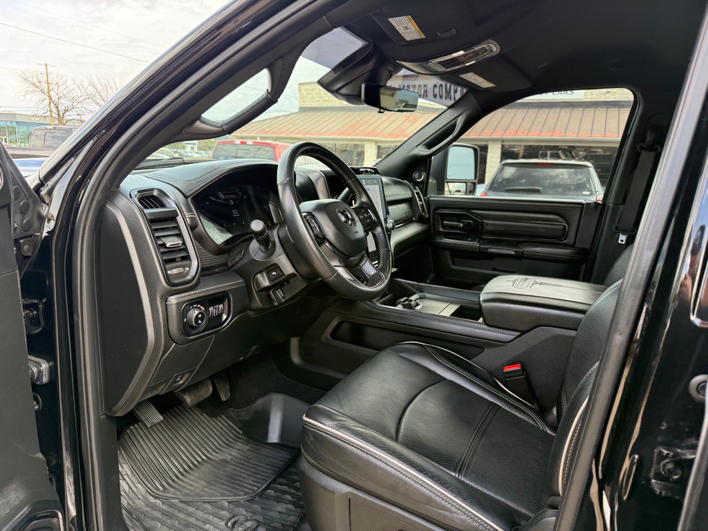 2024 RAM 3500 Image 14