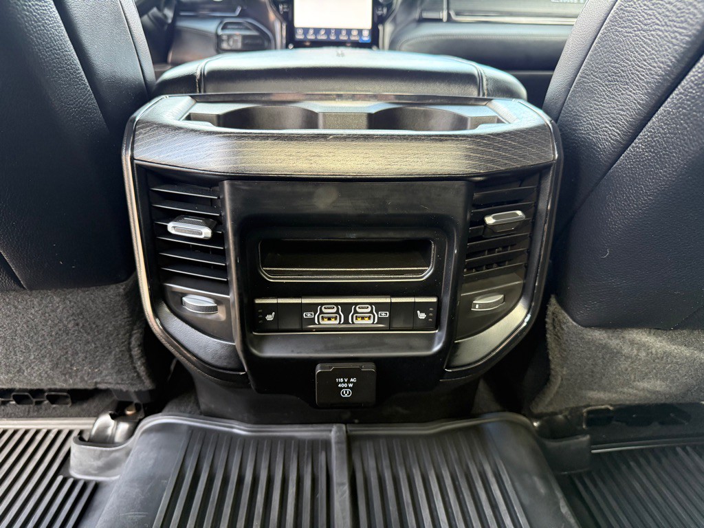 2024 RAM 3500 Image 24