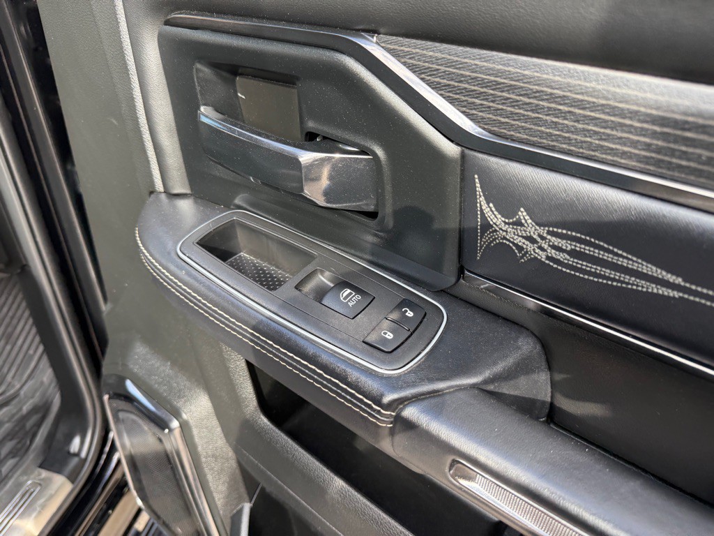 2024 RAM 3500 Image 29