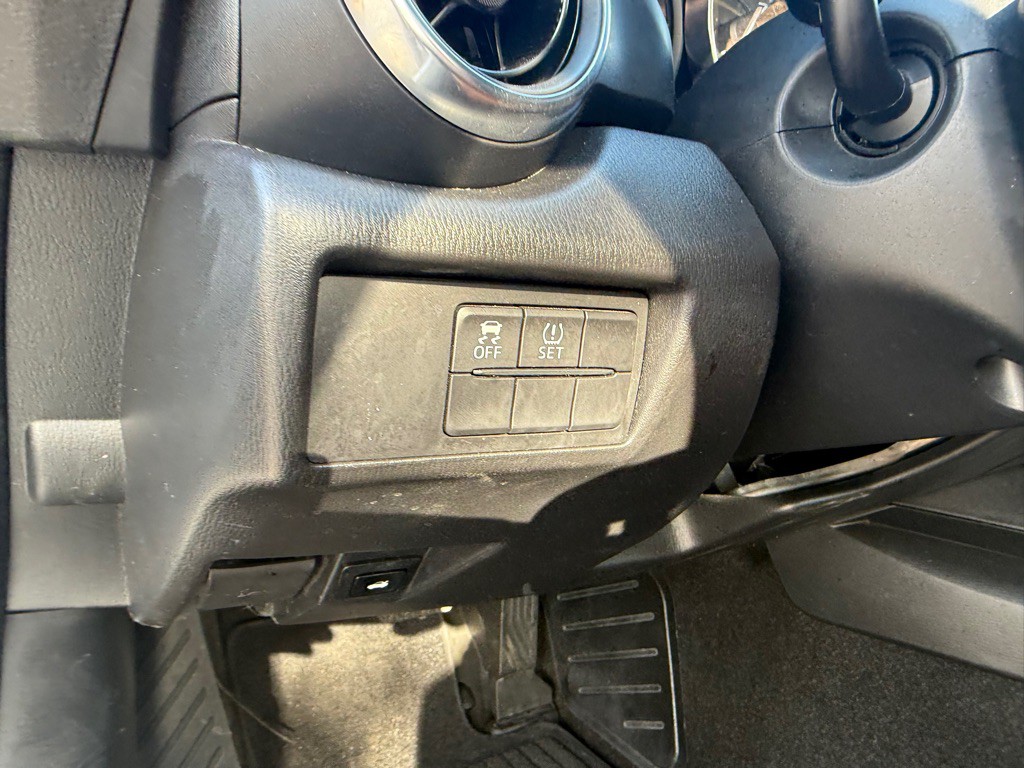 2017 FIAT 124 Spider Image 16