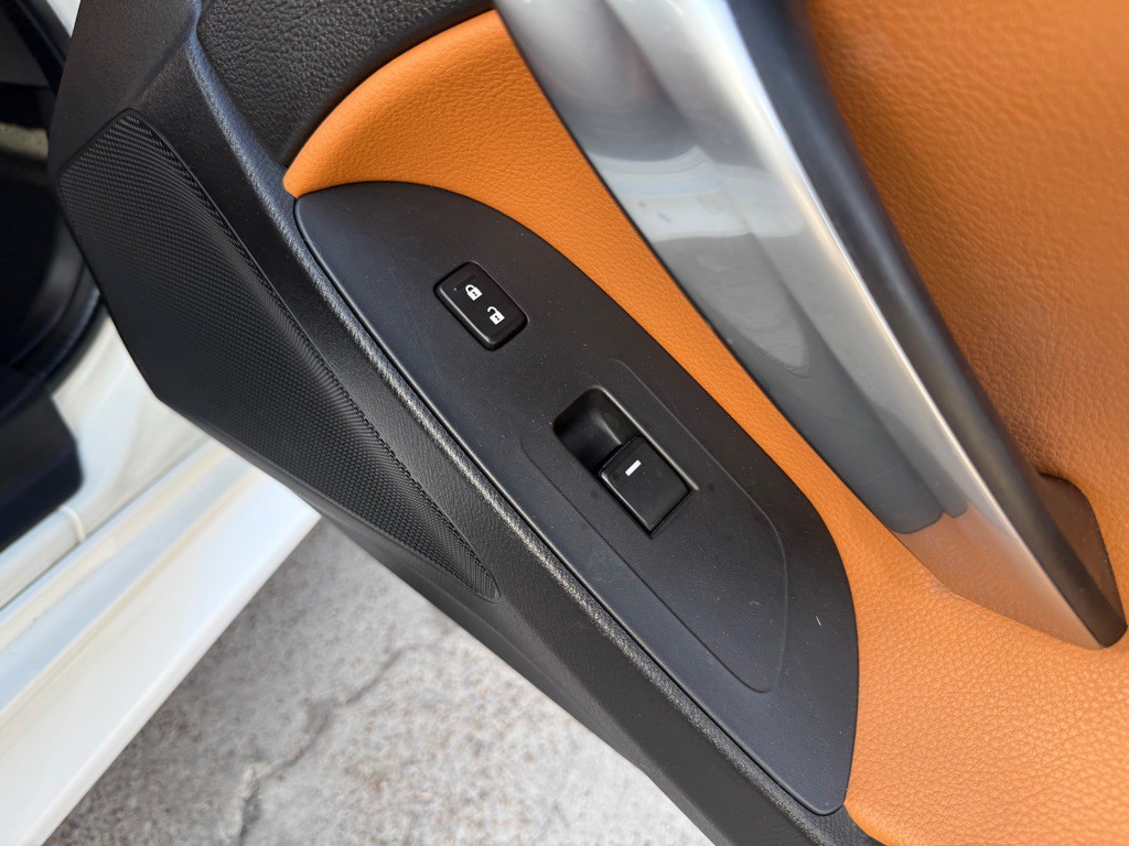 2017 FIAT 124 Spider Image 20