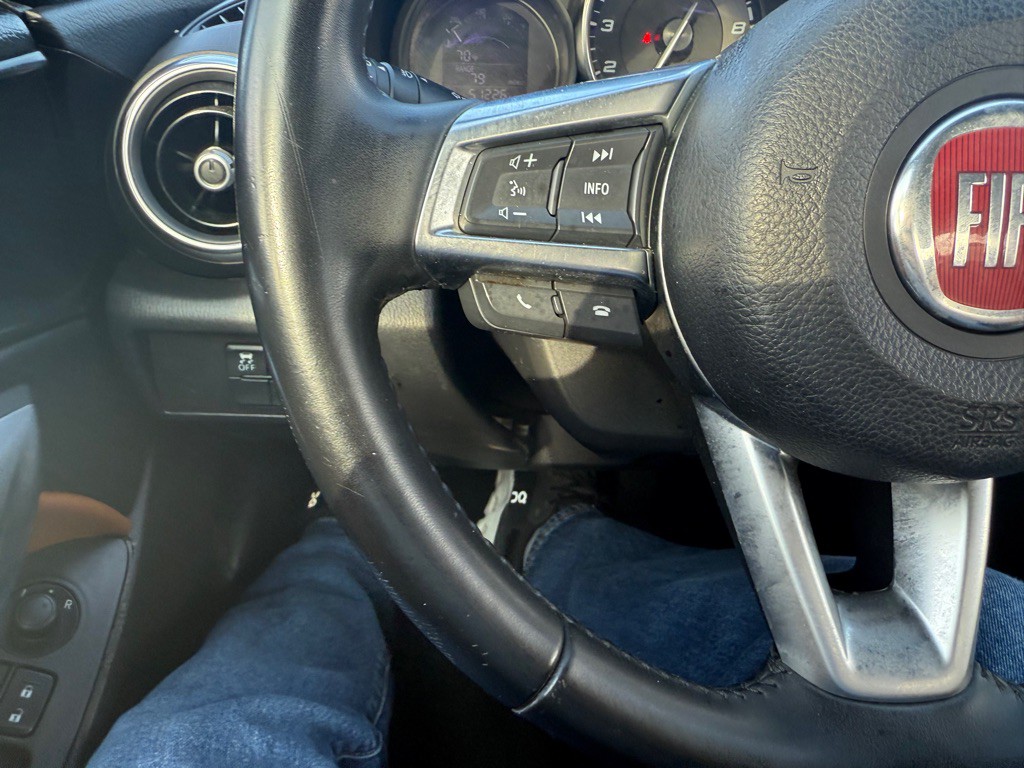 2017 FIAT 124 Spider Image 29