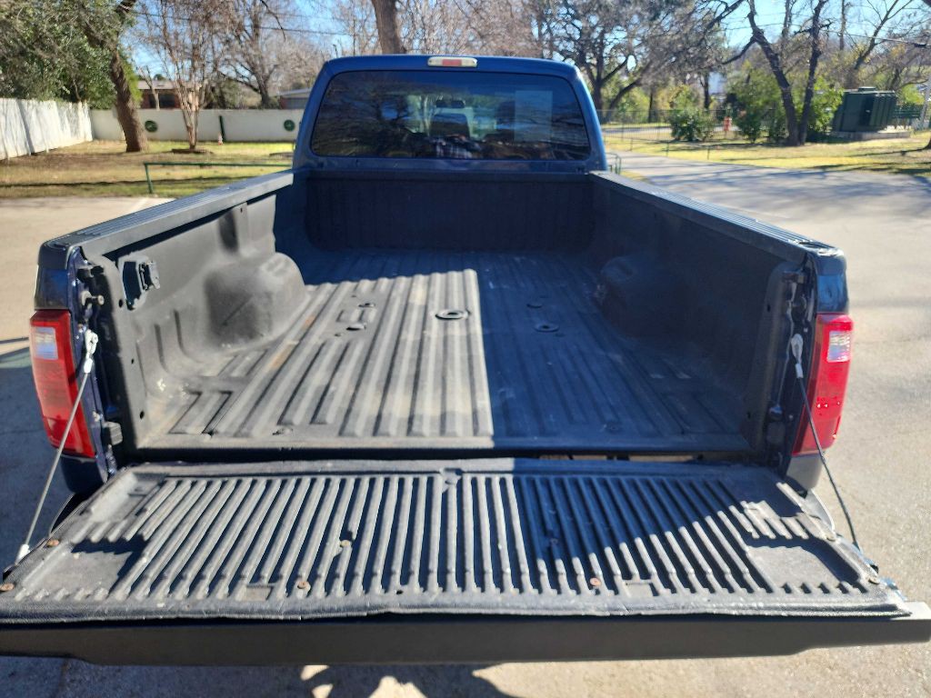 2016 Ford F-250 Image 9