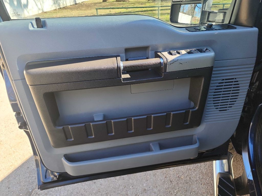2016 Ford F-250 Image 15