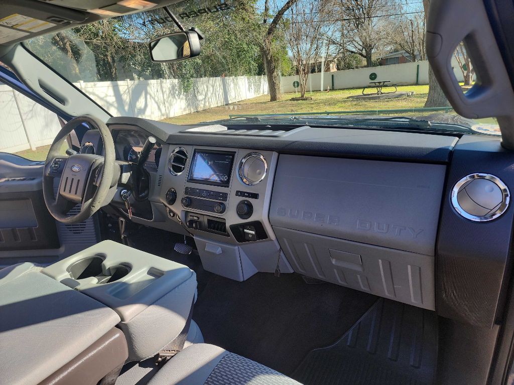 2016 Ford F-250 Image 37