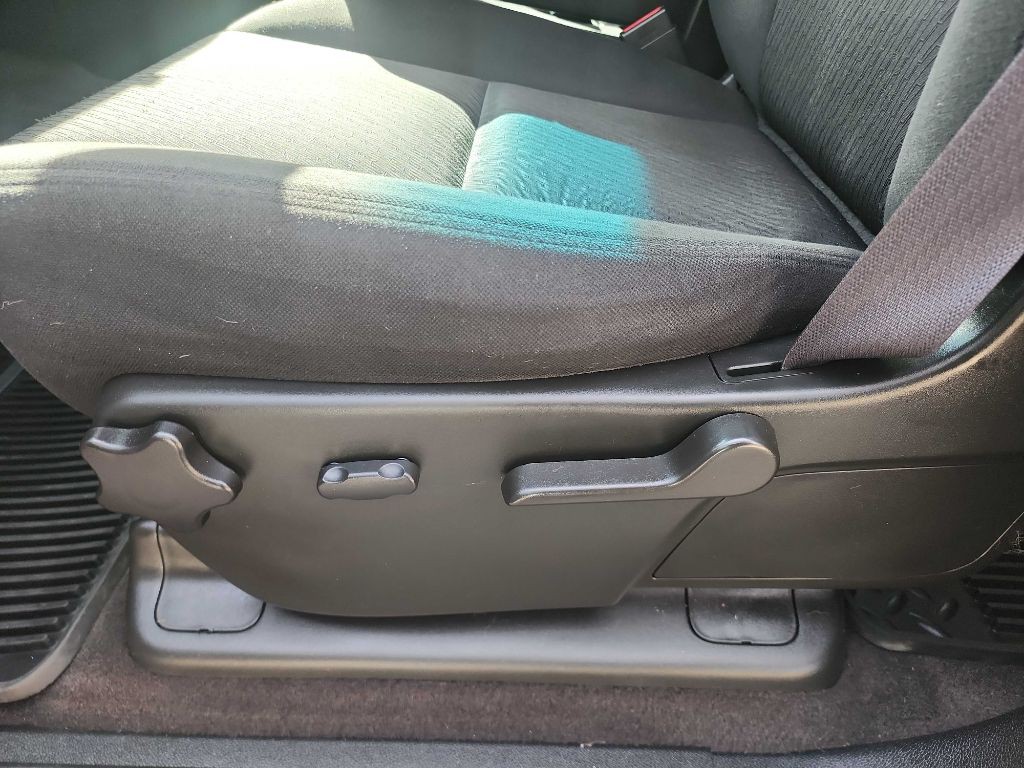 2011 Chevrolet Silverado 1500 Image 19