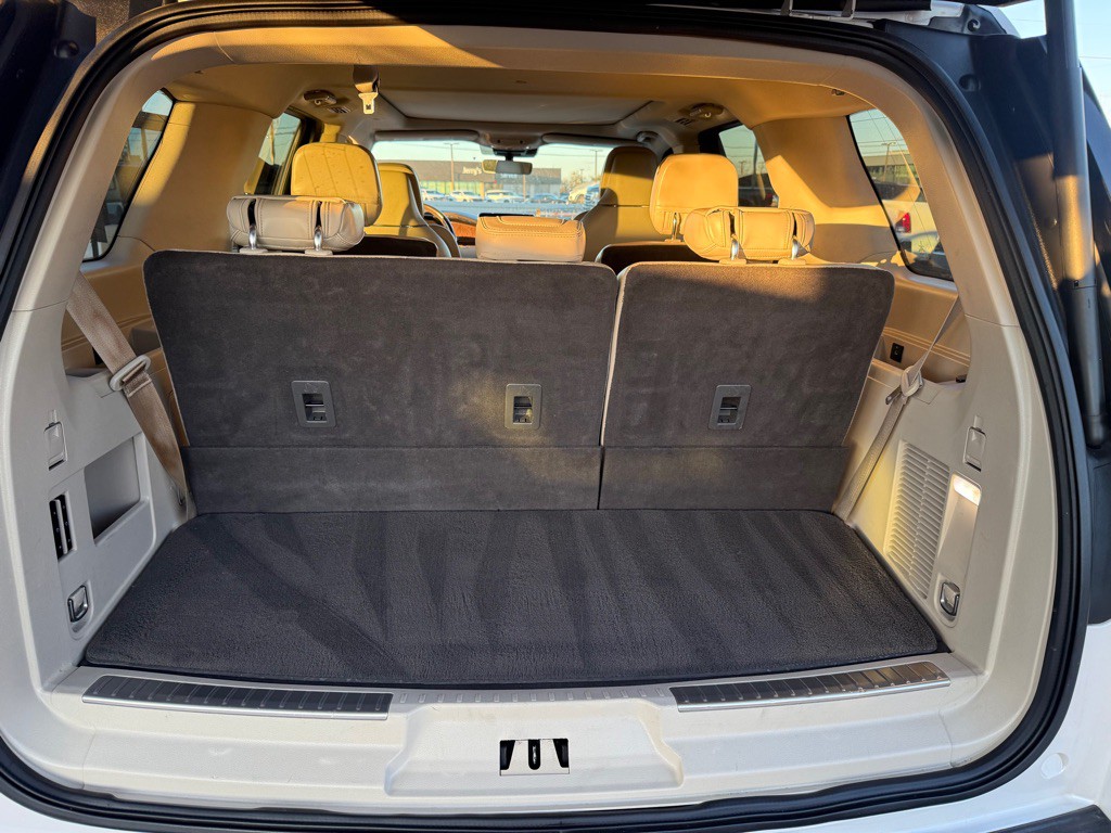 2019 Lincoln Navigator Image 28