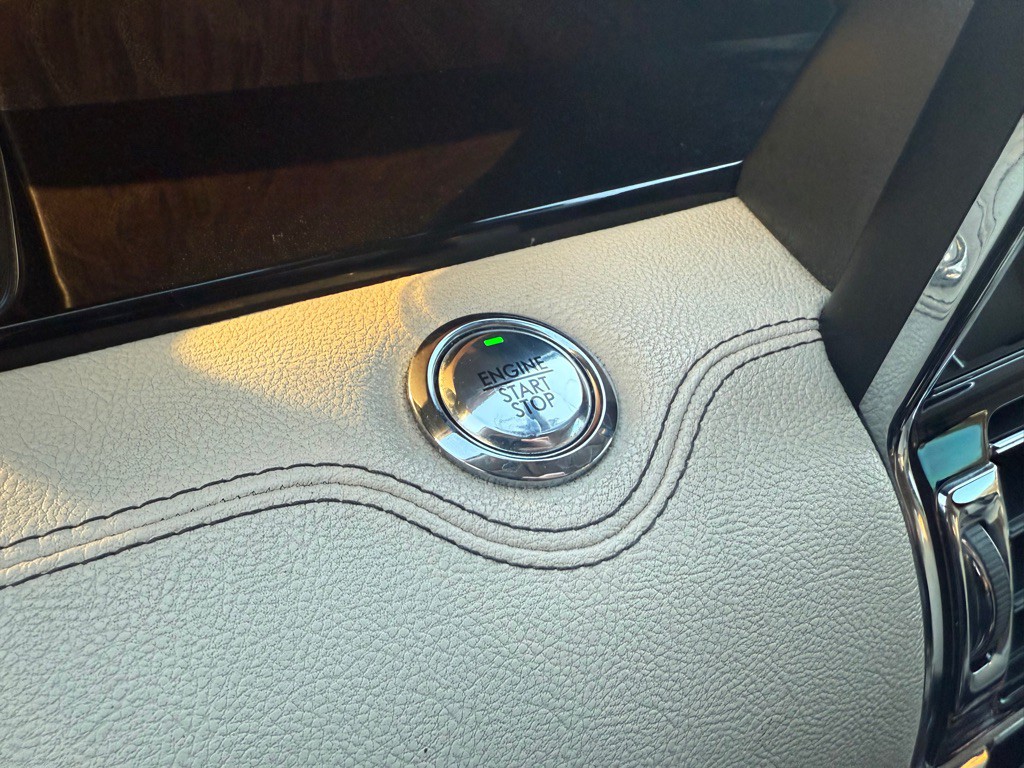 2019 Lincoln Navigator Image 34