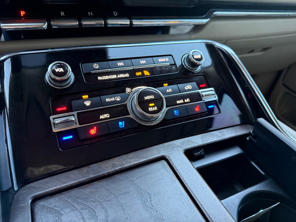 2019 Lincoln Navigator Image 35