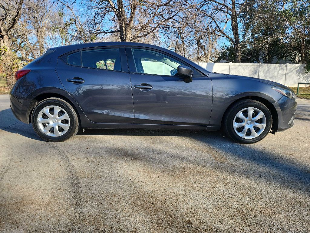 2016 Mazda Mazda3 Image 10