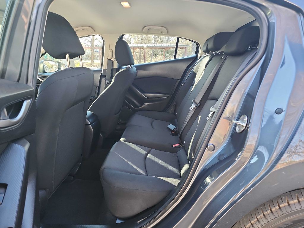 2016 Mazda Mazda3 Image 22