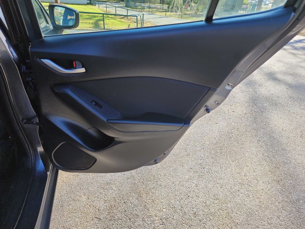 2016 Mazda Mazda3 Image 24