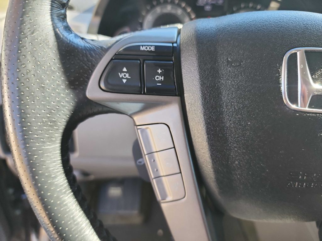 2016 Honda Odyssey Image 15