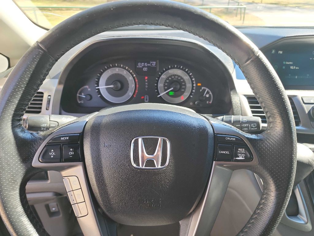 2016 Honda Odyssey Image 16