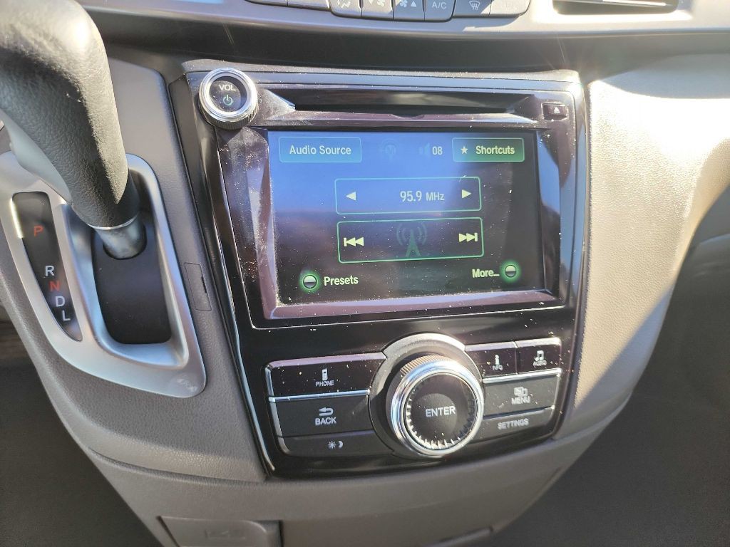 2016 Honda Odyssey Image 25