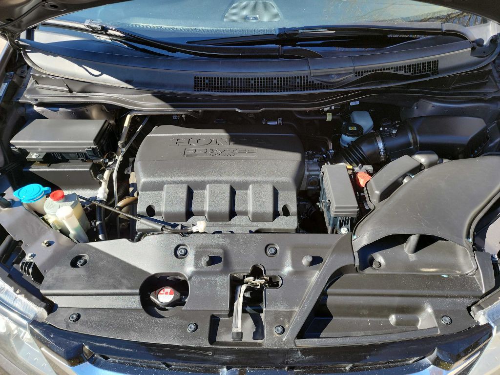 2016 Honda Odyssey Image 41
