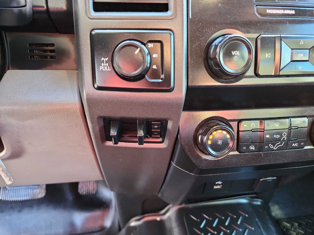 2020 Ford F-250 Image 24