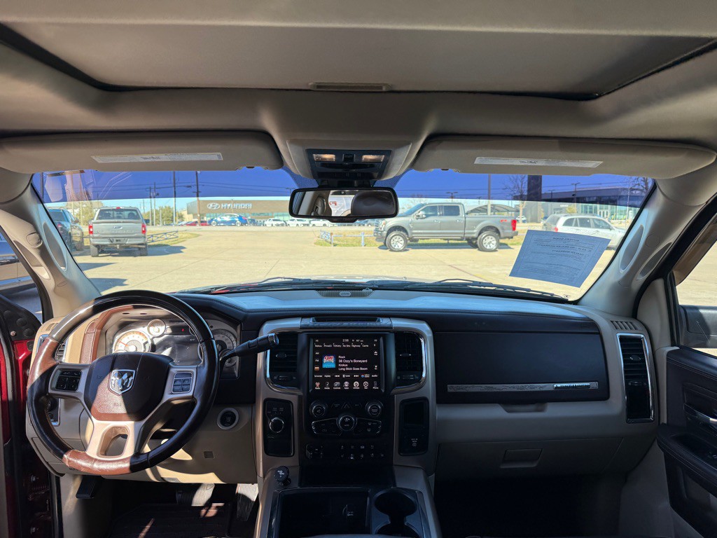 2015 RAM 3500 Image 22